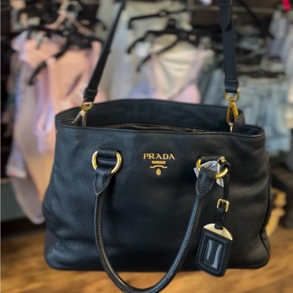 Sold off Poshmark Authentic Prada leather crossbody - Picture 2 of 4